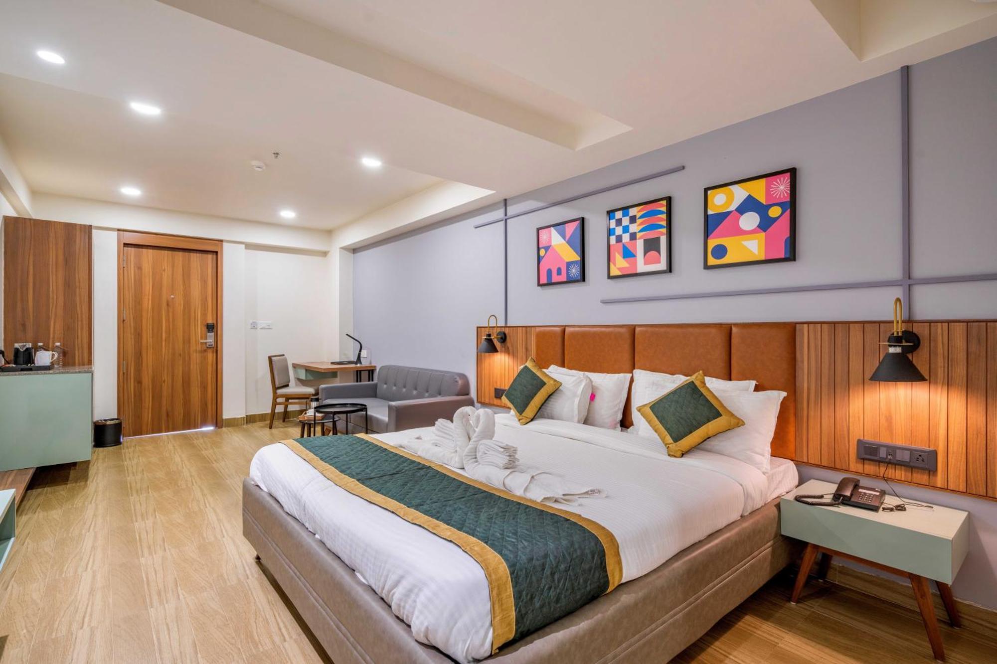 The Lemon Grass Hotel Gandhinagar Ngoại thất bức ảnh